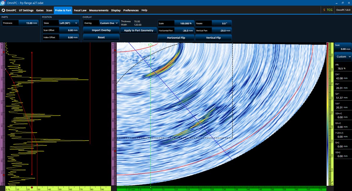Risultati della scansione phased array della flangia FRP visualizzati nel software di analisi dei dati OmniPC