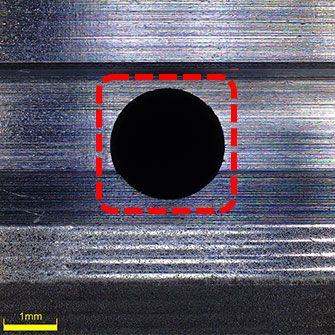 42x image focused on both the top and bottom of a groove using the omnifocal function. You can clearly see the edge of the cooling channel hole.